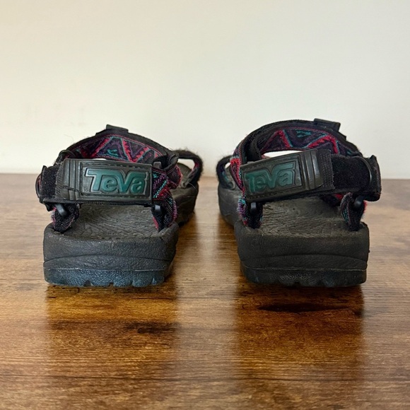 Teva Terradactyl Men’s Size 12 Outdoor Sport Sandals – Purple/Red/Teal Pattern - Picture 5 of 8